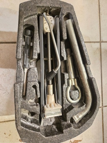Kit attrezzi emergenza - attrezzi,